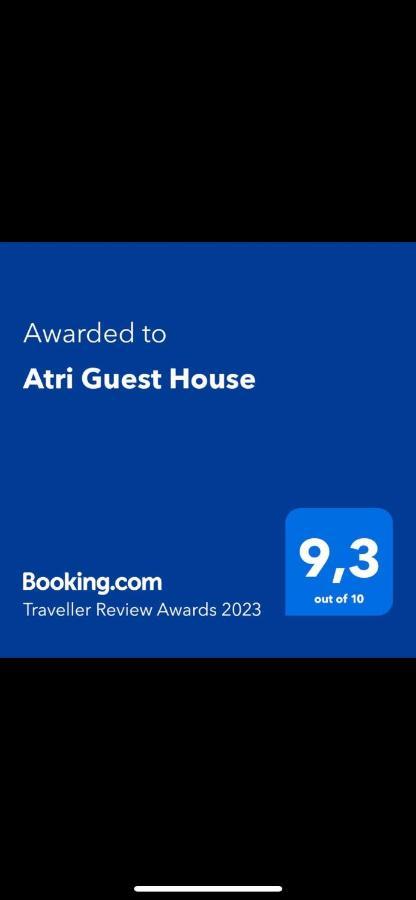 Atri Guest House Неаполь Экстерьер фото